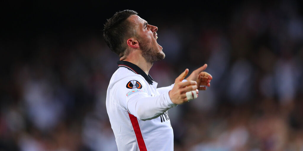 Copertina: Calciomercato Juventus, ufficialità in arrivo per Kostic: inserita una contropartita?