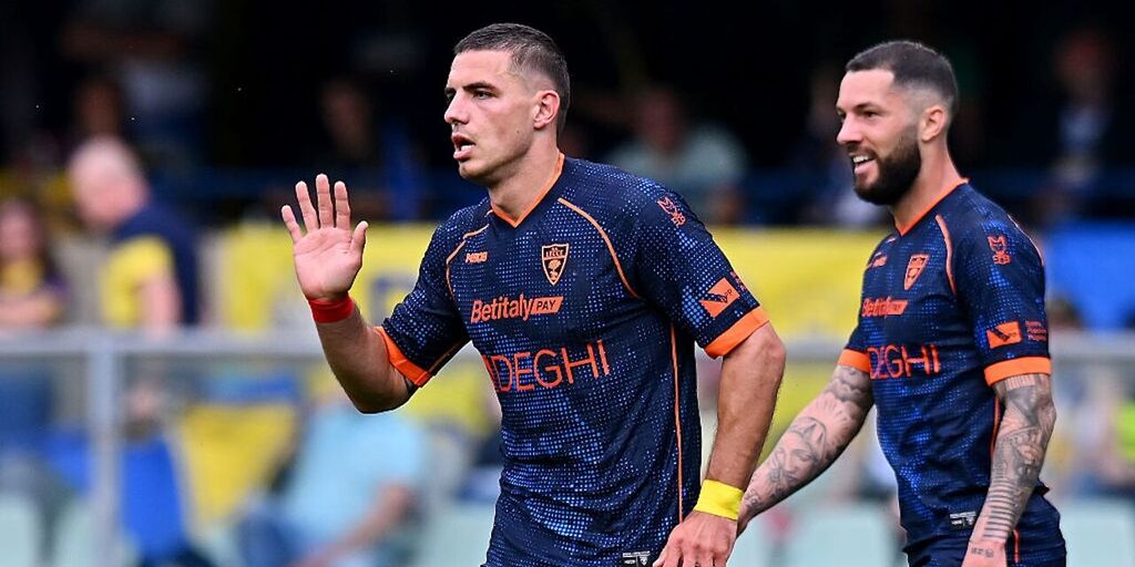 Copertina: Lecce avanti in Coppa Italia: Krstovic-gol, Banda vede rosso