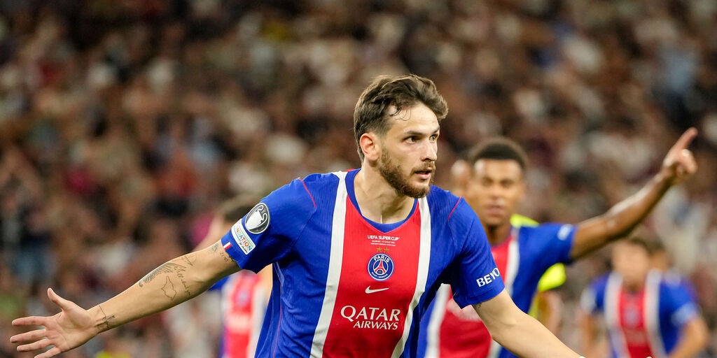 Copertina: Paris Saint-Germain inarrestabile: battuto l'Aston Villa in finale di Supercoppa Europea