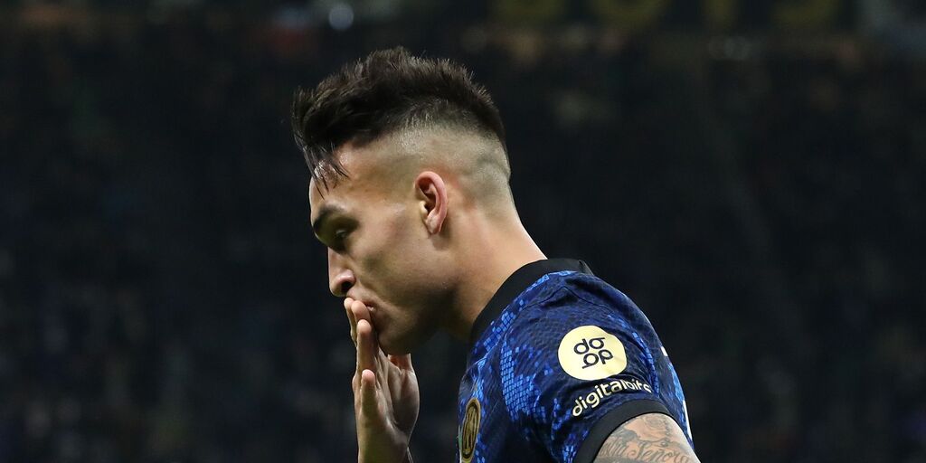 Copertina: Inter, si attende la negatività di Lautaro. A parte Brozovic e De Vrij