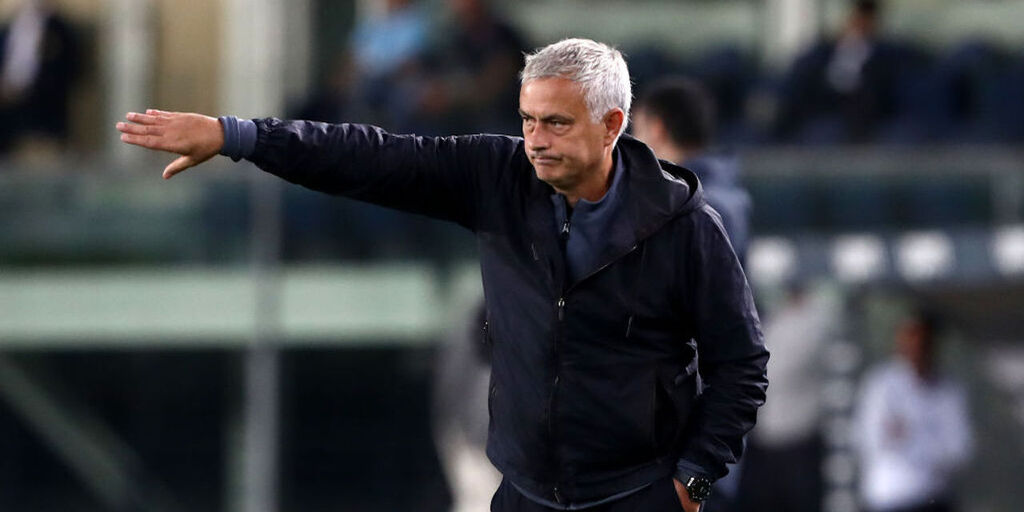 Copertina: Lazio-Roma: la conferenza di Mourinho