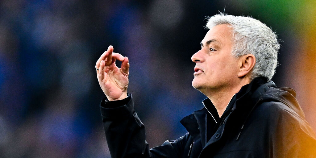 Copertina: Roma-Leicester, Mourinho: "Vittoria di famiglia, qualcuno dirà altro ma che gara"