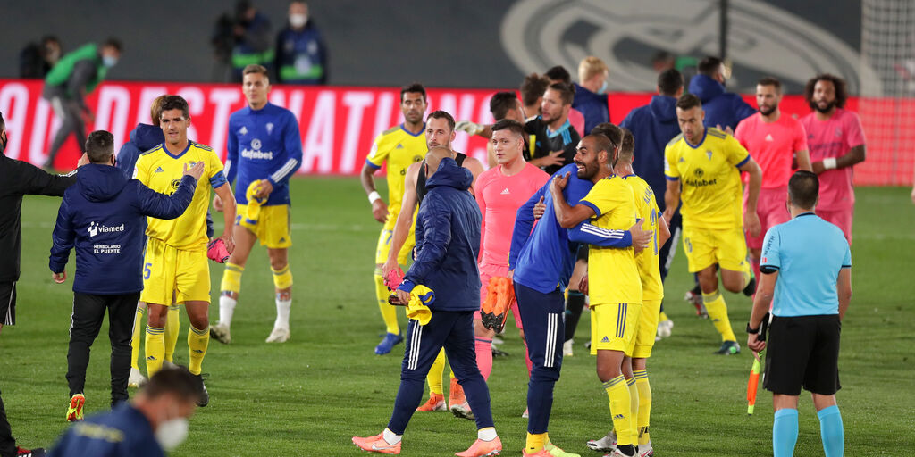 Copertina: Spagna, la caduta degli dei: ko Real e Barça