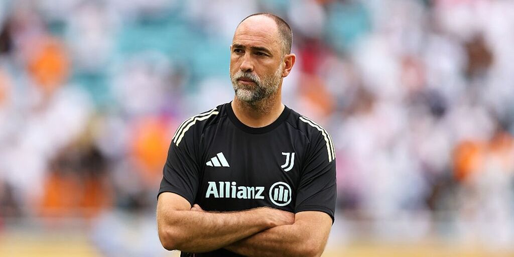 Copertina: Juventus, il Mondiale è finito, ora è il momento di costruire