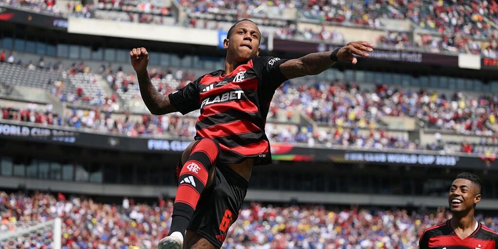 Copertina: Il Flamengo vola, Chelsea al tappeto: 3-1