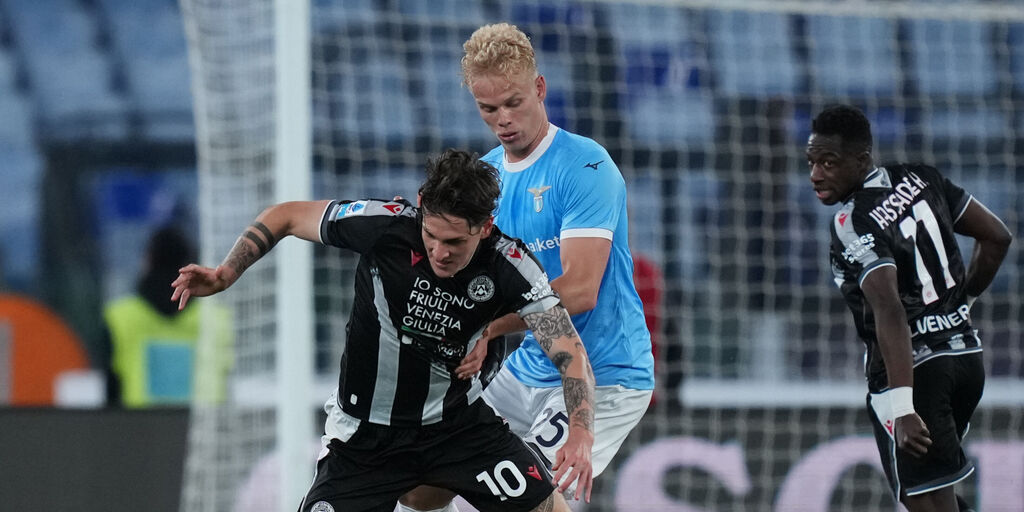 Copertina: Atta incanta l'Olimpico ma Maldini salva la Lazio: 3-3 contro l'Udinese