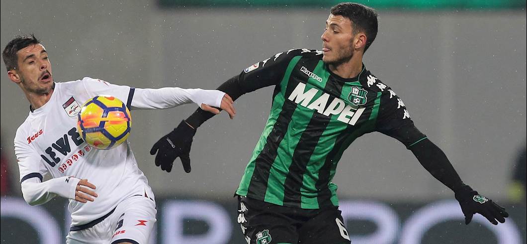 Copertina: Sassuolo-Crotone 2-1: gol e assist di Politano fanno uscire i neroverdi dalla "zona B"