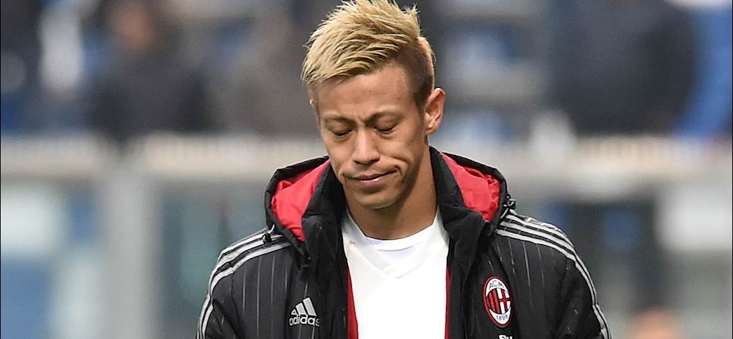 Copertina: Musacchio in, Honda out (anche se Galliani...): il nuovo Milan da subito attivo nei corridoi del calciomercato