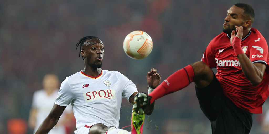 Copertina: UFFICIALE - Roma, Abraham passa al Besiktas: i dettagli e le cifre