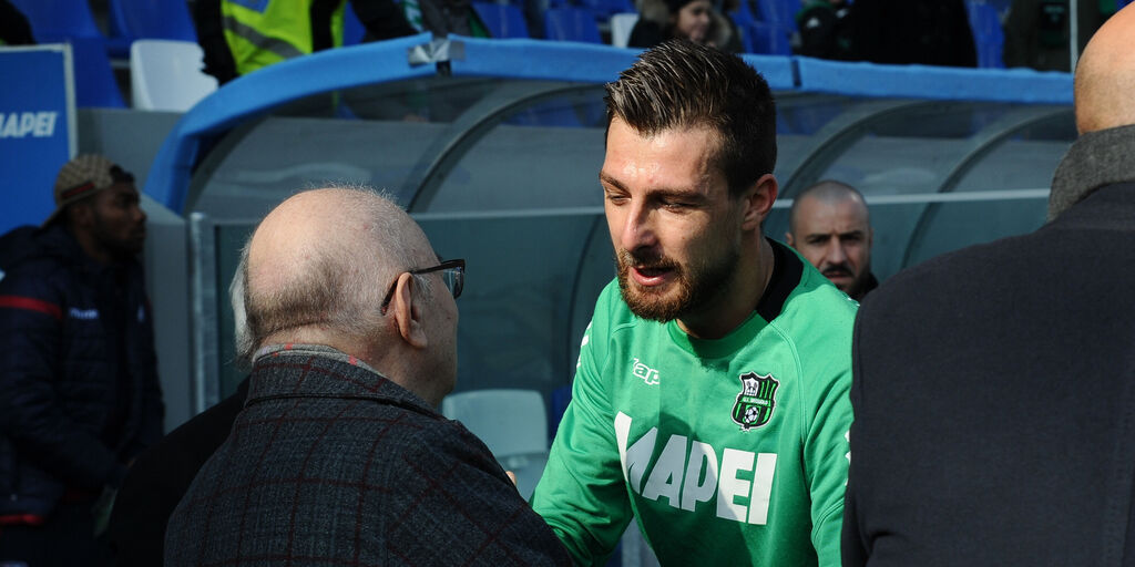 Copertina: Sassuolo, caccia a un difensore: idea Acerbi, piace anche Comuzzo