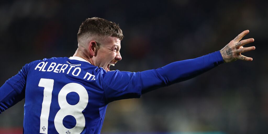 Copertina: Como inarrestabile, battuto anche il Sassuolo: gioia per Douvikas e Alberto Moreno