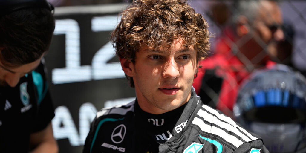 Copertina: F1, Kimi Antonelli show a Monaco: a muro Leclerc