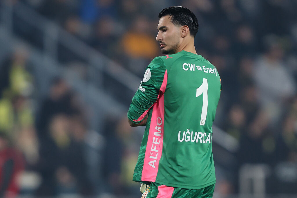 Ugurcan Cakir ha parato un rigore calciato da Zakaria ma è stato costretto a uscire per infortunio (Getty Images)