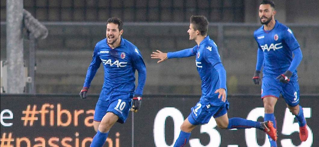 Copertina: Match al cardiopalma al "Bentegodi", ma è Destro a decidere al 90esimo: Chievo-Bologna 2-3