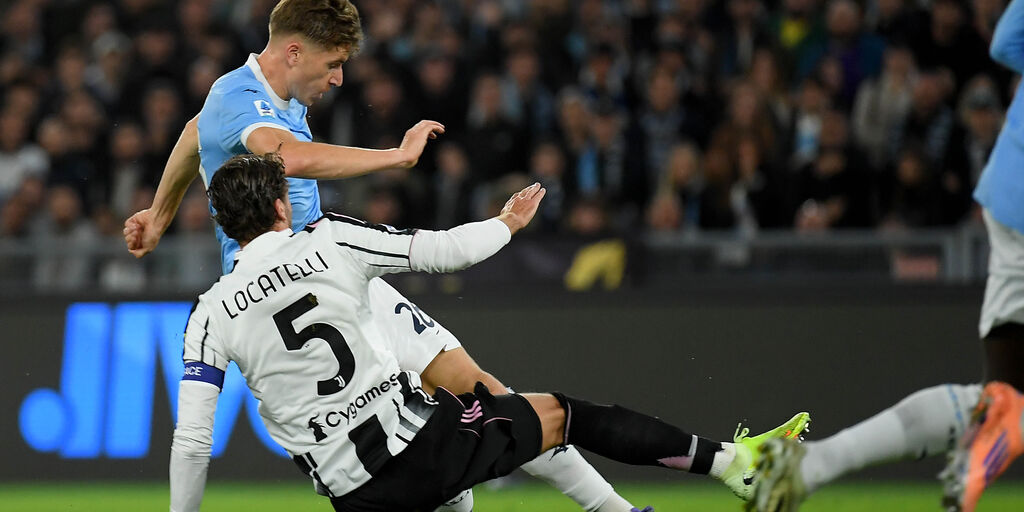 Copertina: Basic affonda Tudor: la Lazio batte la Juventus di misura