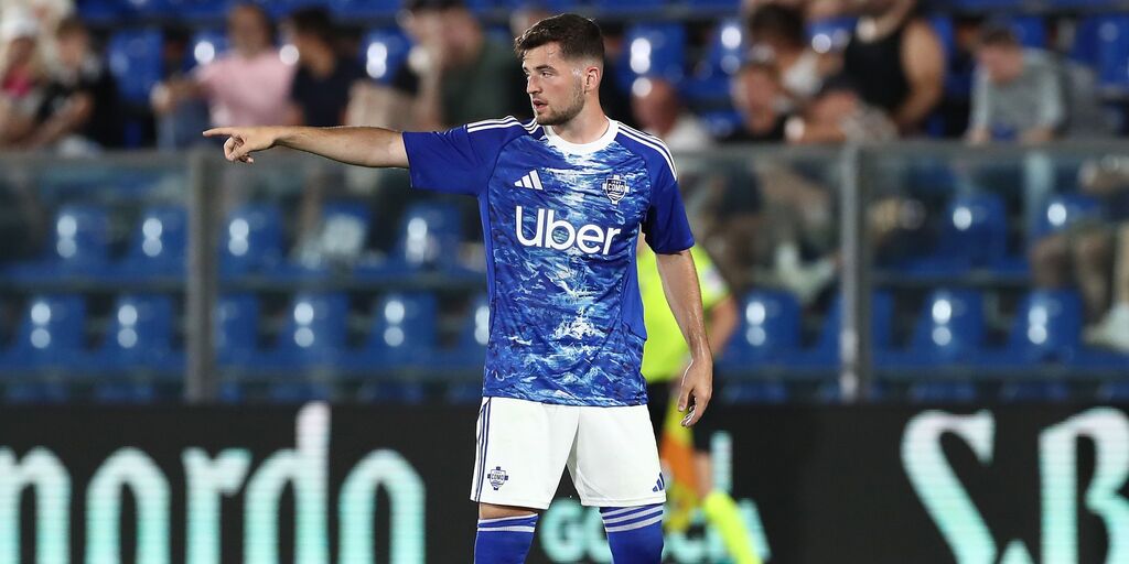 Copertina: Como, quale futuro per Baturina? Piace in Premier League, le ultime