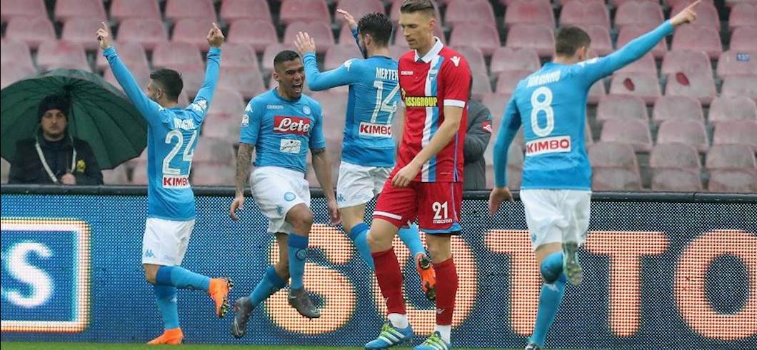 Copertina: Napoli di misura. Un goal di Allan batte per 1-0 la Spal al San Paolo