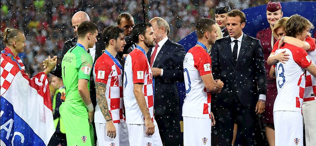 Copertina: Sandro Piccinini lascia Mediaset. Francia-Croazia sua ultima telecronaca: "Anno sabbatico? Probabile"