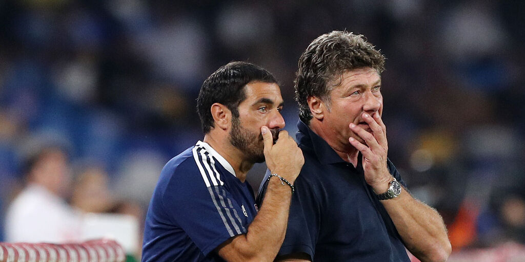 Copertina: Genoa-Cagliari, la conferenza di Bellucci (vice-Mazzarri)