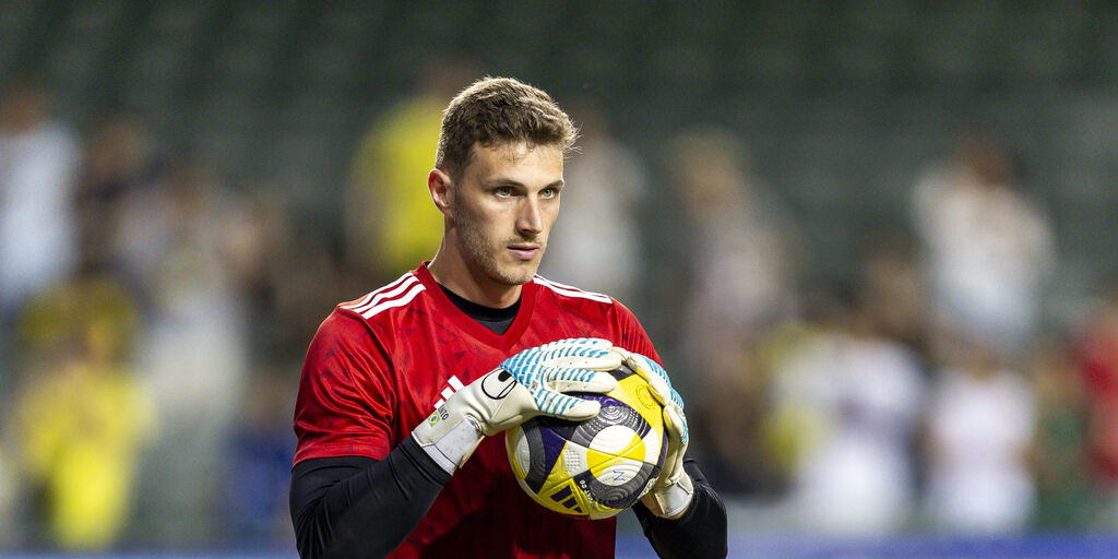 Copertina: Genoa, salta definitivamente Bento. Intesa totale per Baldanzi