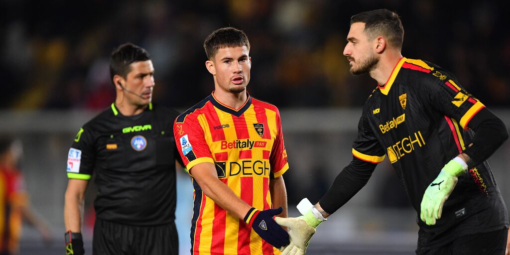 Copertina: Lecce, testa alla gara con la Roma: novità per Berisha