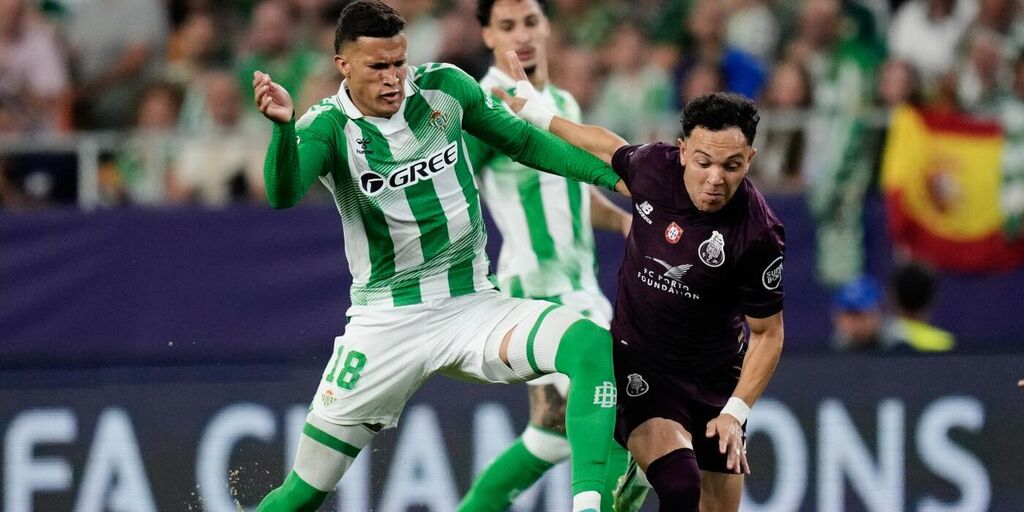 Spettacolo a Siviglia: il Betis rimonta 3-2 col Porto
