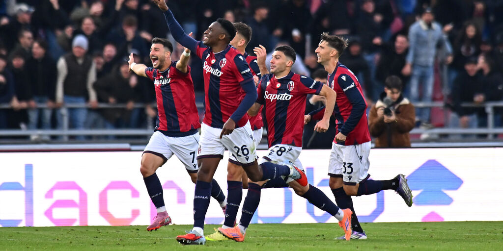 Copertina: Il Bologna passeggia sul Napoli: Dallinga e Lucumì stendono Conte