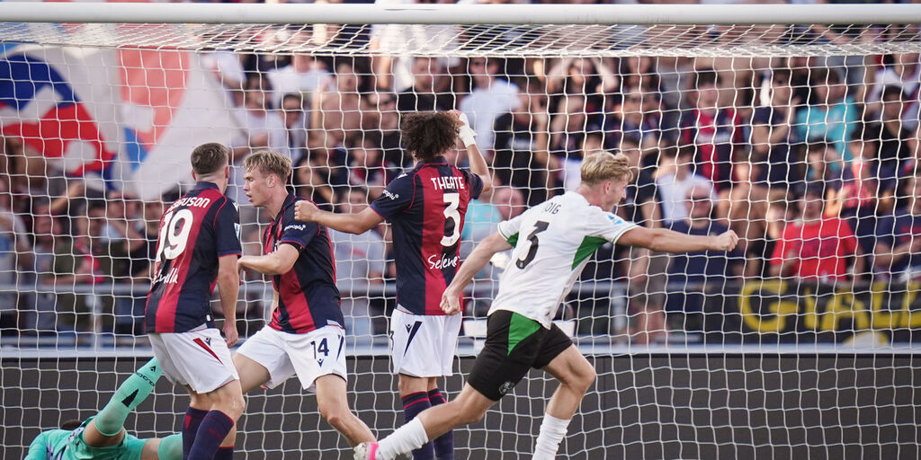 Copertina: Si sbloccano gli attaccanti, si sblocca il Bologna: Piccoli e Dovbyk agguantano sul 2-2 il Sassuolo