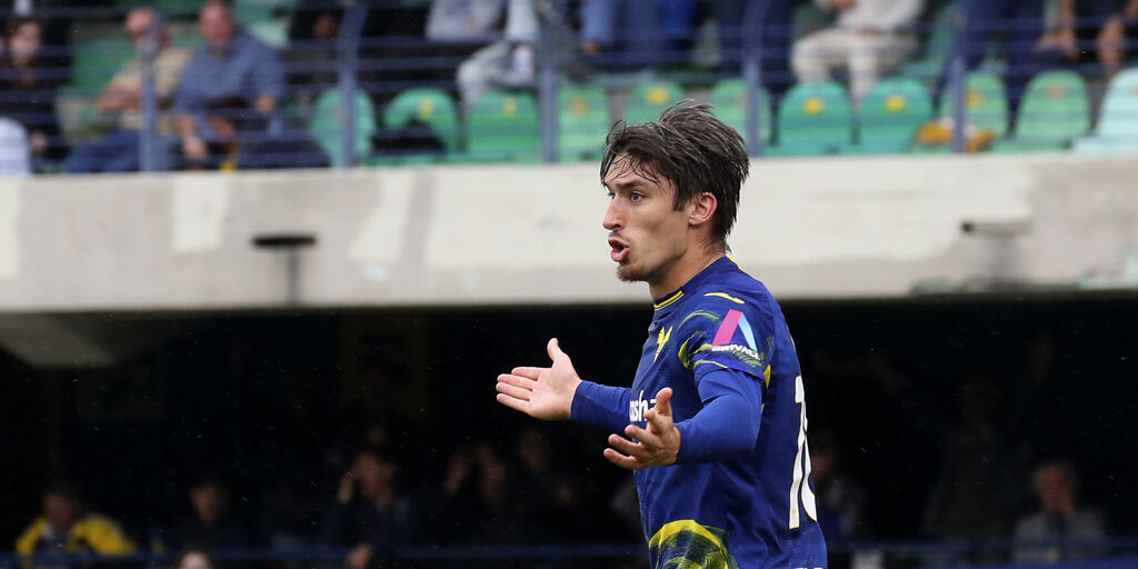 Copertina: Cagliari, salta Belotti: i sardi tornano su Bowie