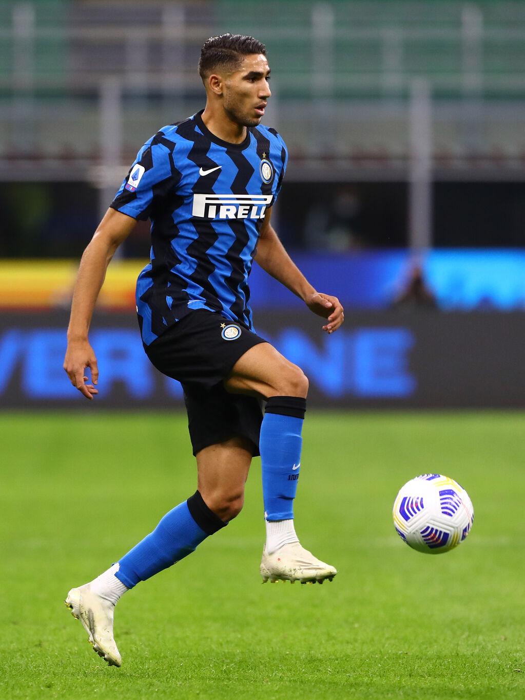 Hakimi con la maglia dell'Inter (Getty)
