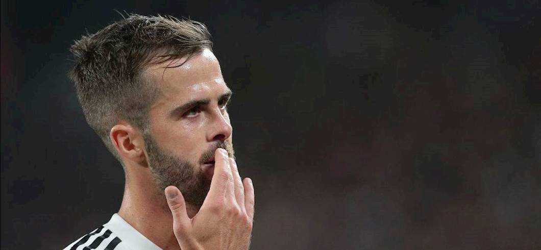 Copertina: Juventus-Roma, le formazioni ufficiali: Dybala c'è, Schick sfida la Vecchia Signora, duello Zaniolo-Pjanic