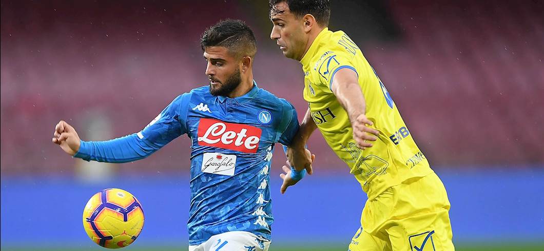 Copertina: Il Napoli spreca, il Chievo ringrazia: al San Paolo finisce 0-0