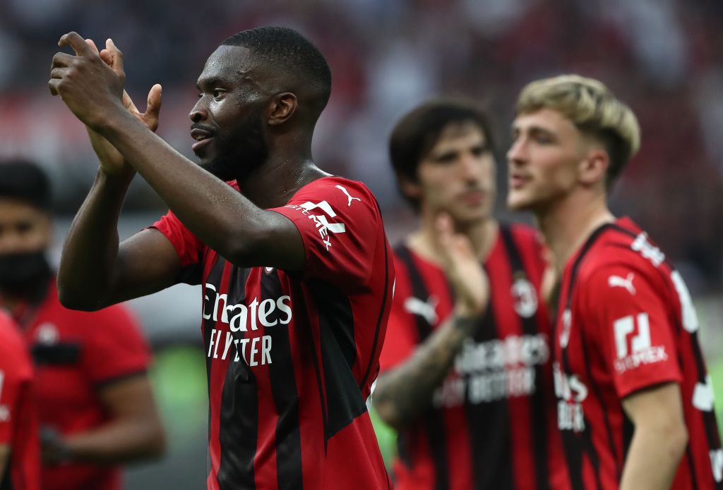 Le ultime in casa Milan con la presentazione della nuova prima maglia (Getty Images)