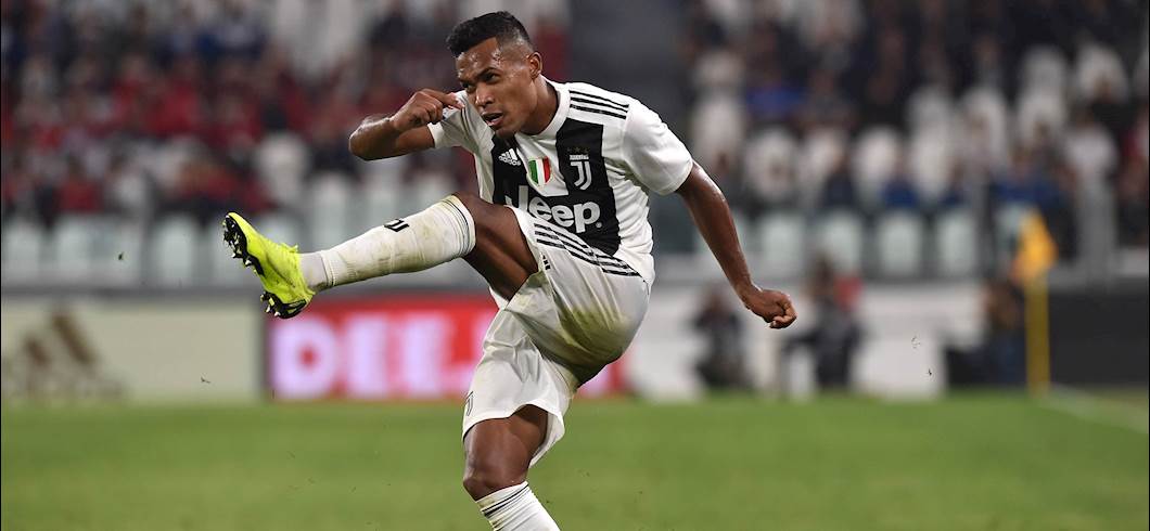 Copertina: Juventus-Inter, Emre Can ci sarà. Dubbio Alex Sandro, Khedira verso il forfait: le ultime