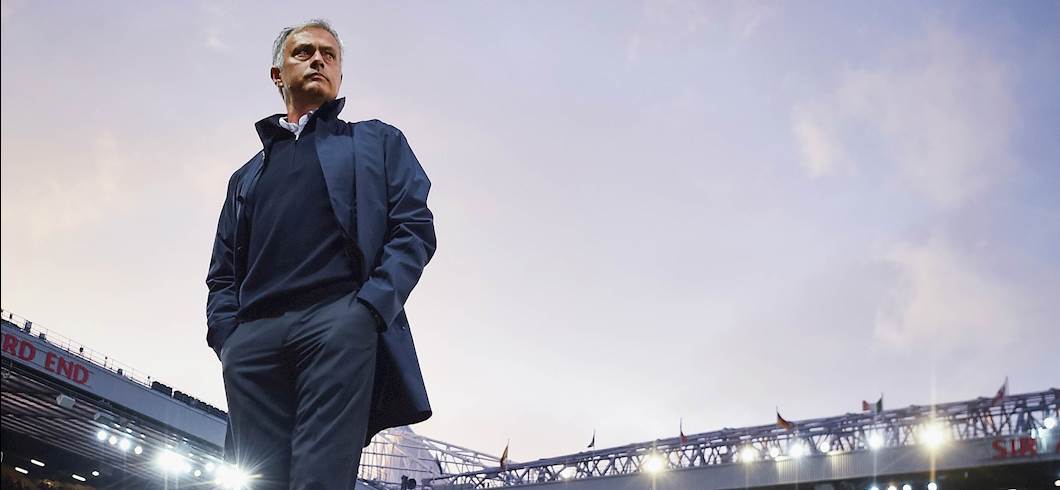 Copertina: Mourinho, non si arrende il presidente del Benfica: "Come fare? Semplice, col suo sì tagliamo 5 giocatori..."