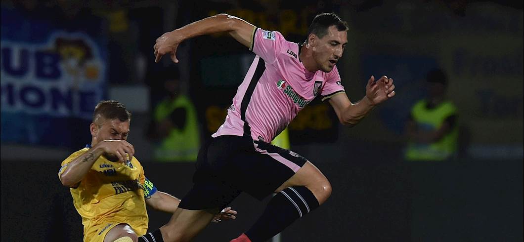 Copertina: Come vedere la Serie B 2018-2019 su DAZN: offerte e palinsesto. Il primo mese è gratis