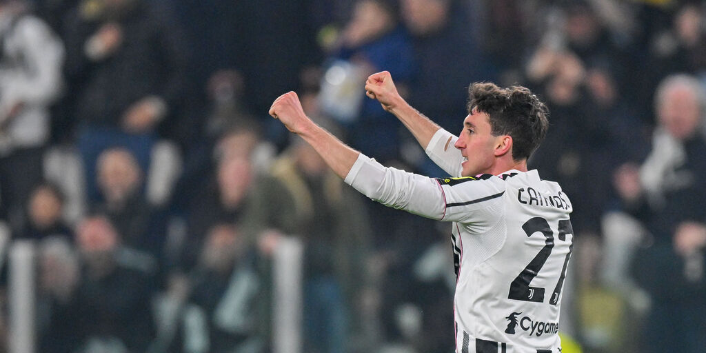 Copertina: Juventus, ripresi gli allenamenti: Cambiaso torna in gruppo