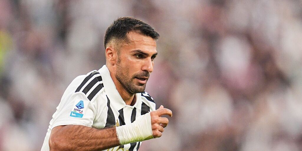 Copertina: Juventus, Celik segna ma esce a fine primo tempo: infortunio muscolare
