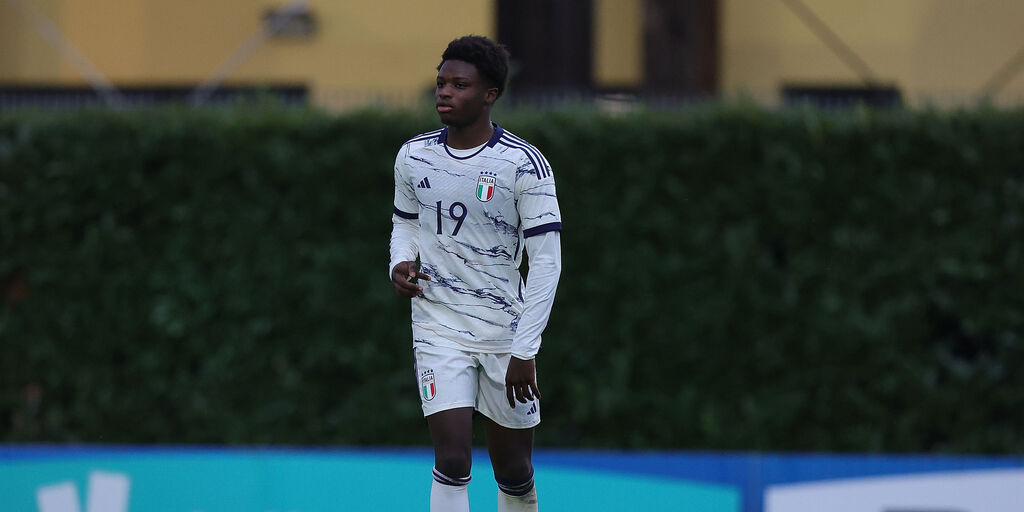 Copertina: Milan, tentativo per Cissé del Verona: la situazione