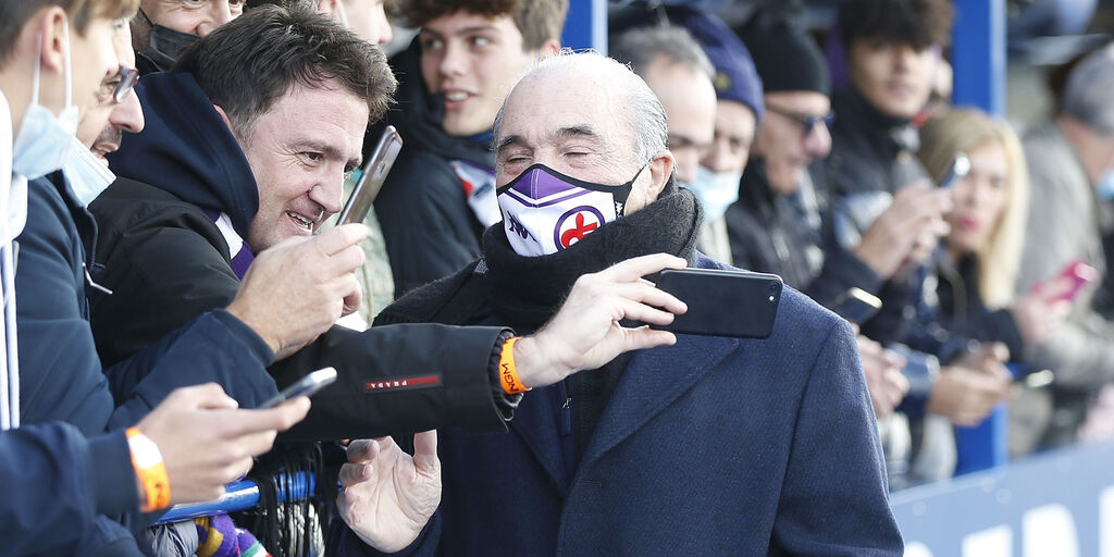 Fiorentina, duro Commisso: "Deluso dai tifosi. Vlahovic? Procuratori bugiardi e disonesti" (Getty Images) Fiorentina, duro Commisso: "Deluso dai tifosi. Vlahovic? Procuratori bugiardi e disonesti" (Getty Images)