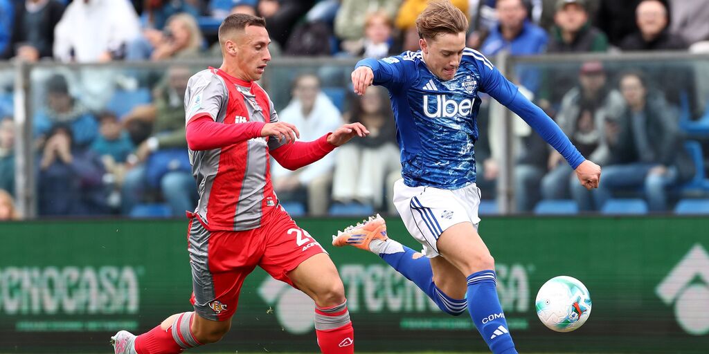 Copertina: Il Como ci prova, la Cremonese non molla: al Sinigaglia è 1-1