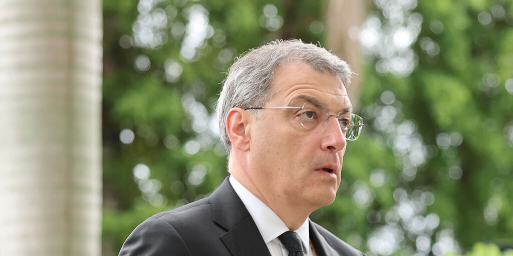 Copertina: Juventus, Comolli: "Mercato concluso con successo, Vlahovic ha capacità uniche"