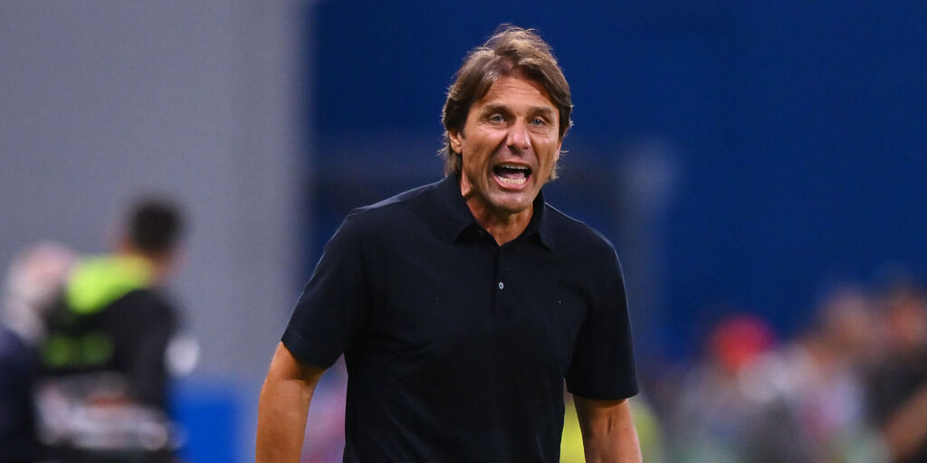 Copertina: Napoli, Conte: "Ci vorrà tempo per i nuovi acquisti. Su Elmas ed Hojlund..."