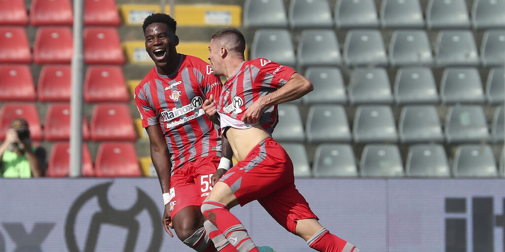 Copertina: Cremonese, presidente Arvedi: "Vogliamo dare spazio ai giovani"