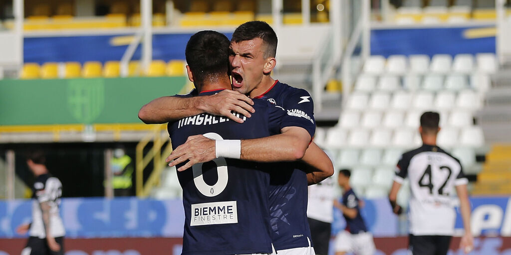 Copertina: Parma-Crotone 3-4: cronaca, tabellino e voti del fantacalcio