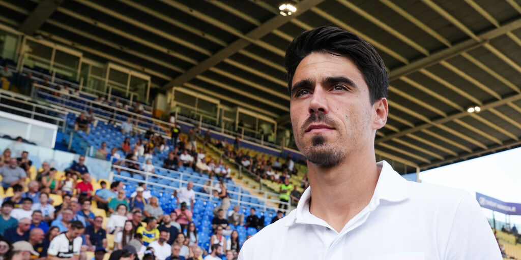 Copertina: Parma, Cuesta: "Probabilmente Bernabé e Diallo non ci saranno"