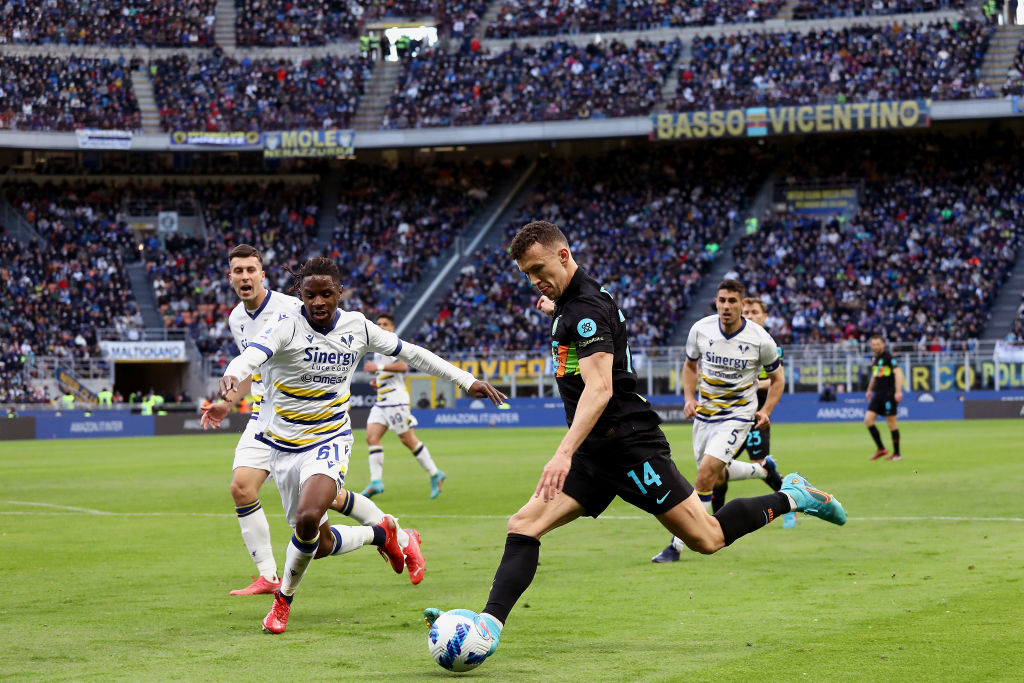 Un momento di gioco tra Inter e Verona (Getty Images)