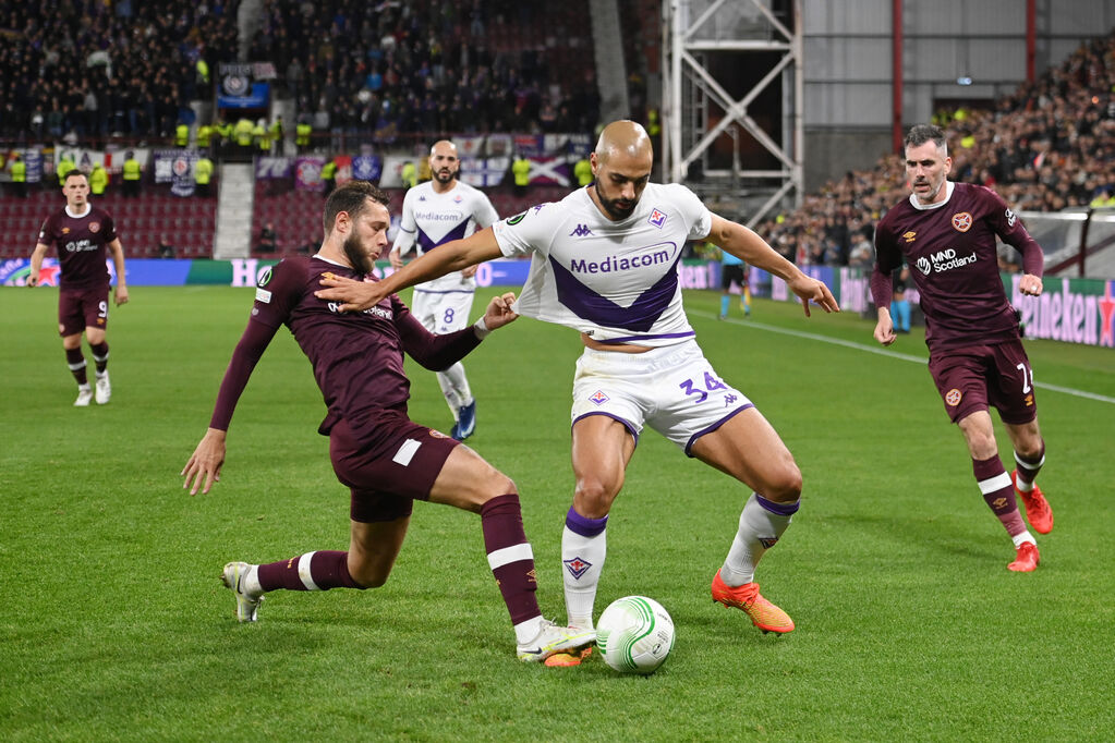 Fiorentina, Amrabat a duello a centrocampo (Getty)