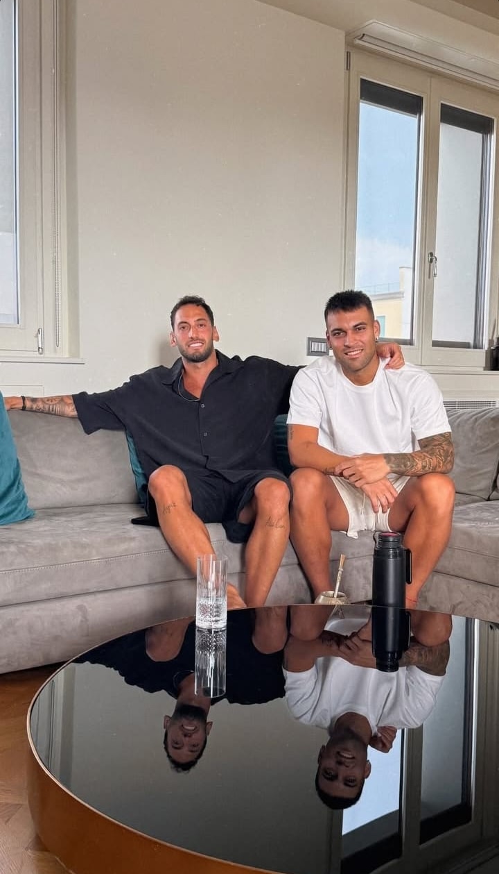 Lautaro Martinez e Calhanoglu (fonte: Instagram)