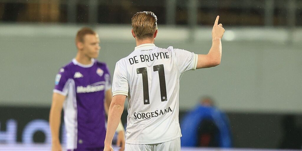 Troppo Napoli per la Fiorentina: De Bruyne, Hojlund e Beukema domano la viola